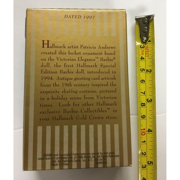 Christmas Ornament  "Victorian Elegance Barbie " Hallmark  1997 QHB6004 Limited - Picture 5 of 6